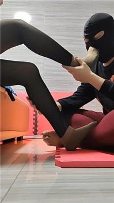 【格桑】狗儿子居然喜欢我的臭脚丫-HD绳艺资源网