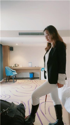 【语阳】女S马术服骑马专场 艾彩调教库 第2张