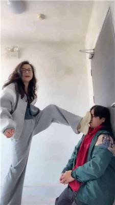 【素人挖掘机】户外真实开发宝妈做S 艾彩调教库 第5张