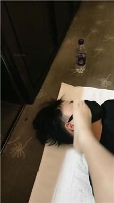 【米小唐】女神小姐姐诱导抖M做狗 艾彩调教库 第4张