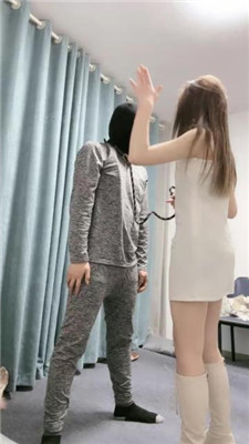 【樱子大人】高跟-长靴美腿重度连环提档 艾彩调教库 第9张