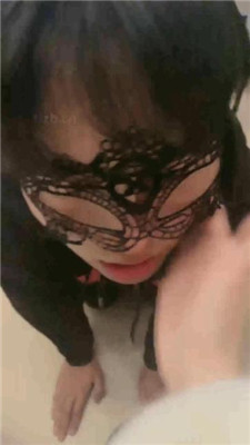 【雅雅】黑丝高跟恋足舔【完整版】 艾彩调教库 第4张
