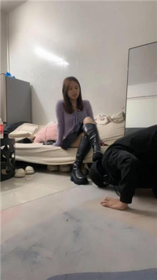 【珈瑶】闻白袜臭鞋/掐乳/清理长靴-HD绳艺资源网