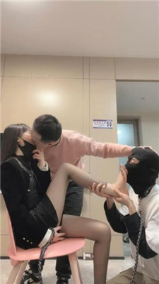 【万一】开年第一调-情侣主羞辱绿帽 艾彩调教库 第32张