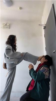【素人挖掘机】户外真实开发宝妈做S 艾彩调教库 第6张