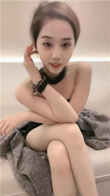 【九莲】品尝舞蹈生的肉丝脚/高跟踩狗脸-HD绳艺资源网