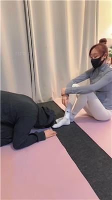 【苒溪】被普拉提教练训成狗 艾彩调教库 第2张