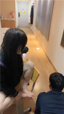 【不知名美女】绿帽男友-丝袜塞嘴疯狂发骚 艾彩调教库 第19张