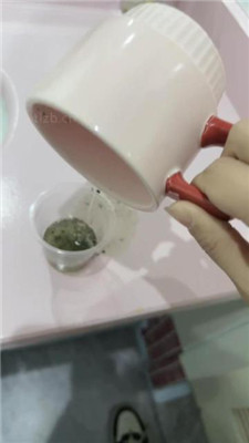 【朱砂痣】运动鞋棉袜裸足-男友变狗全过程 艾彩调教库 第19张