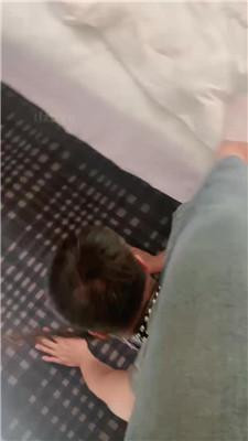 【小林小s】嘴叼白袜/清理运动鞋白袜/骑马转胯/掐乳 艾彩调教库 第5张