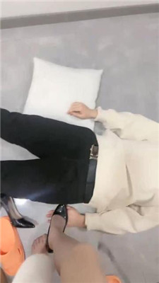 【亿姐】全体重踩踏/鞭打sp/揪耳朵/提档 艾彩调教库 第6张