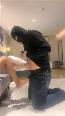 【甜野大王】学生萝莉S-裸足臭脚玩弄老师【上中合集】 艾彩调教库 第6张