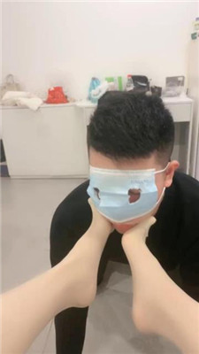 【九莲】品尝舞蹈生的肉丝脚/高跟踩狗脸 艾彩调教库 第3张