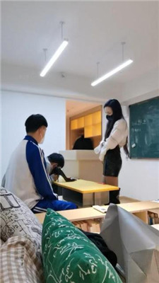 【皮皮】场景调-长靴老师-惩罚不听话狗学生 艾彩调教库 第4张