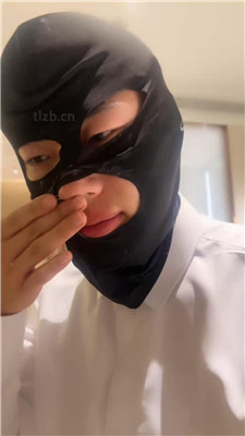 【喵主】口水吐脸/高跟肉丝舔/鞋跟插嘴 艾彩调教库 第15张