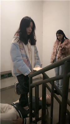 【樱木花道】停车场开发双素人女神 艾彩调教库 第6张