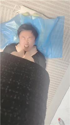【丫丫】全体重踩踏/裸足踩狗脸/深喉 艾彩调教库 第10张