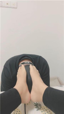 【上上】近距离-裸足恋足舔 艾彩调教库 第7张