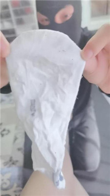 【游S】白袜肉丝脚踩脸窒息/袜子塞嘴踢踹/捆绑掐乳 艾彩调教库 第19张