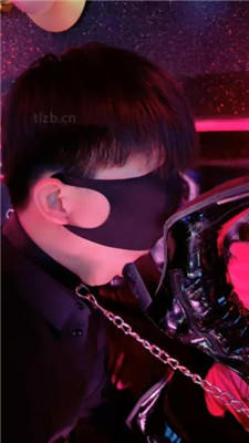 【潘妮女王】KTV-开发送酒服务生做狗 艾彩调教库 第9张