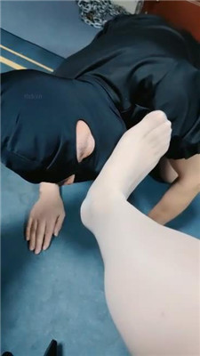【东营天香百合】内裤套头/吃口水/跪舔高跟肉丝/喂食 艾彩调教库 第11张