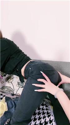 【妈咪酱】两闺蜜脚丫互相玩虐 艾彩调教库 第6张