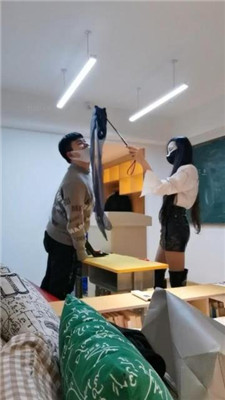 【皮皮】场景调-长靴老师-惩罚不听话狗学生 艾彩调教库 第5张