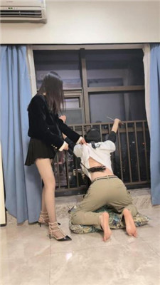 【万一】开年第一调-情侣主羞辱绿帽 艾彩调教库 第11张