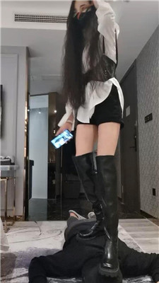 【皮皮】骑马转胯/长靴踩虐/sp/闻舔原味 艾彩调教库 第15张