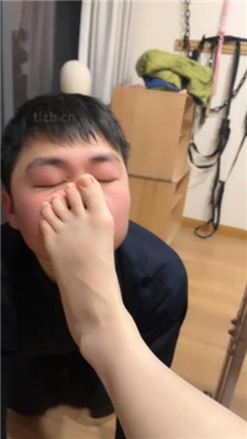 【司野】洛丽塔妹妹-皮鞋白袜诱惑抖M 艾彩调教库 第10张