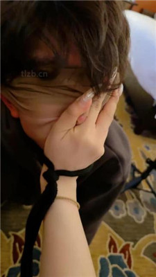 【不知名美女】车模S-皮鞋白袜黑丝气味控制 艾彩调教库 第12张