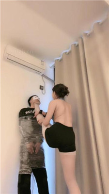 【九莲】舞蹈生全体重虐地毯狗 艾彩调教库 第19张