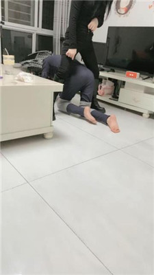 【蜜糖情侣】双S-教妹妹怎么虐出轨男友 艾彩调教库 第18张
