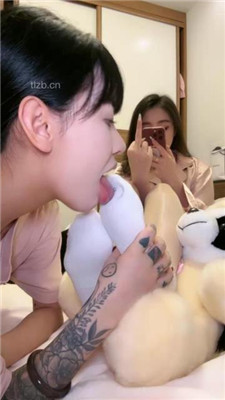 【楠熙】母畜-近距离清理妈妈的脚趾 艾彩调教库 第12张