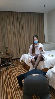 【可可妈妈】JK学生主-口嗨狗迟到被暴揍 艾彩调教库 第14张