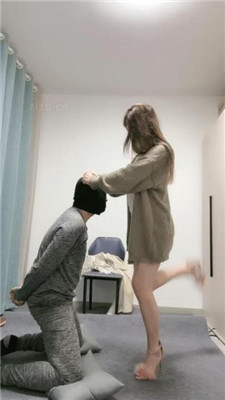 【樱子大人】高跟-长靴美腿重度连环提档 艾彩调教库 第5张