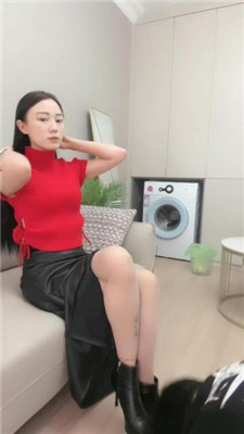 【三娘】挑战身体极限-口水/全踩/深喉插吐/跪舔呕吐物/磕头求饶-HD绳艺资源网
