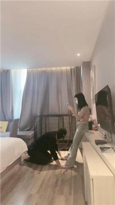 【小雅老师】狗笼圈养犬化绿帽前任【中】 艾彩调教库 第5张