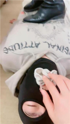 【薯条】双S-狗舌清理超脏鞋底/踩踏/白袜堵嘴/骑脖胯下辱 艾彩调教库 第11张
