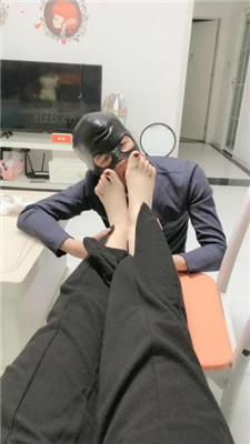 【蜜糖情侣】双S-教妹妹怎么虐出轨男友 艾彩调教库 第26张