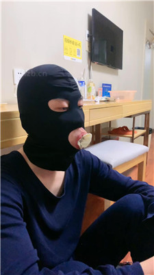 【姜果果】皮鞋白袜深喉恋足舔【上】 艾彩调教库 第7张