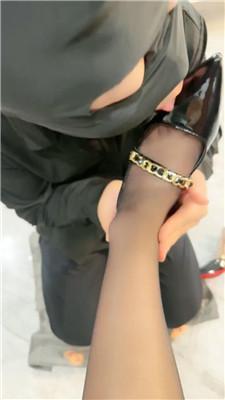 【瑶欣】跪舔黑丝高跟美腿/碾压踩狗爪/赏赐圣水 JS240715-7 艾彩调教库 第3张