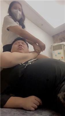 【素人星探】高跟肉丝美腿踩虐脚垫 bf42946 艾彩调教库 第13张