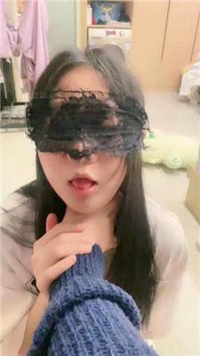 【小羊】母畜-狗女儿羞涩舔裸足 艾彩调教库 第3张