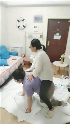 【雯雯】骑马踩踏驯化母畜【一】 bf43267 艾彩调教库 第7张