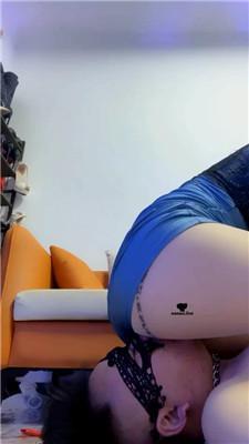 【甜心教主】肉丝脚狂舔/坐脸窒息/虐乳 bf43195 艾彩调教库 第18张