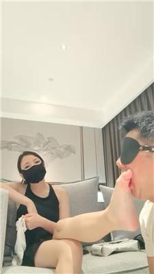 【蓝蓝】强制香水诱惑耳光【下】 JS240724-3 艾彩调教库 第9张