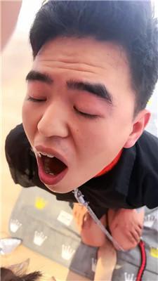 【许梦菲】圈养家奴-强迫圣水/暴力耳光 bf42856 艾彩调教库 第14张