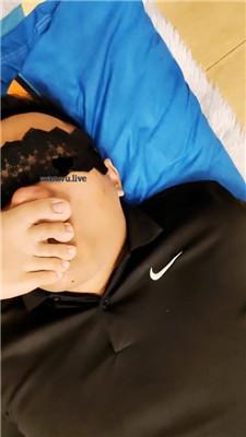 【汤圆】皮鞋玉足踩踏闻舔 JS240718-7 艾彩调教库 第7张