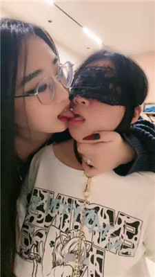 【小羊】母畜-狗女儿羞涩舔裸足 艾彩调教库 第6张